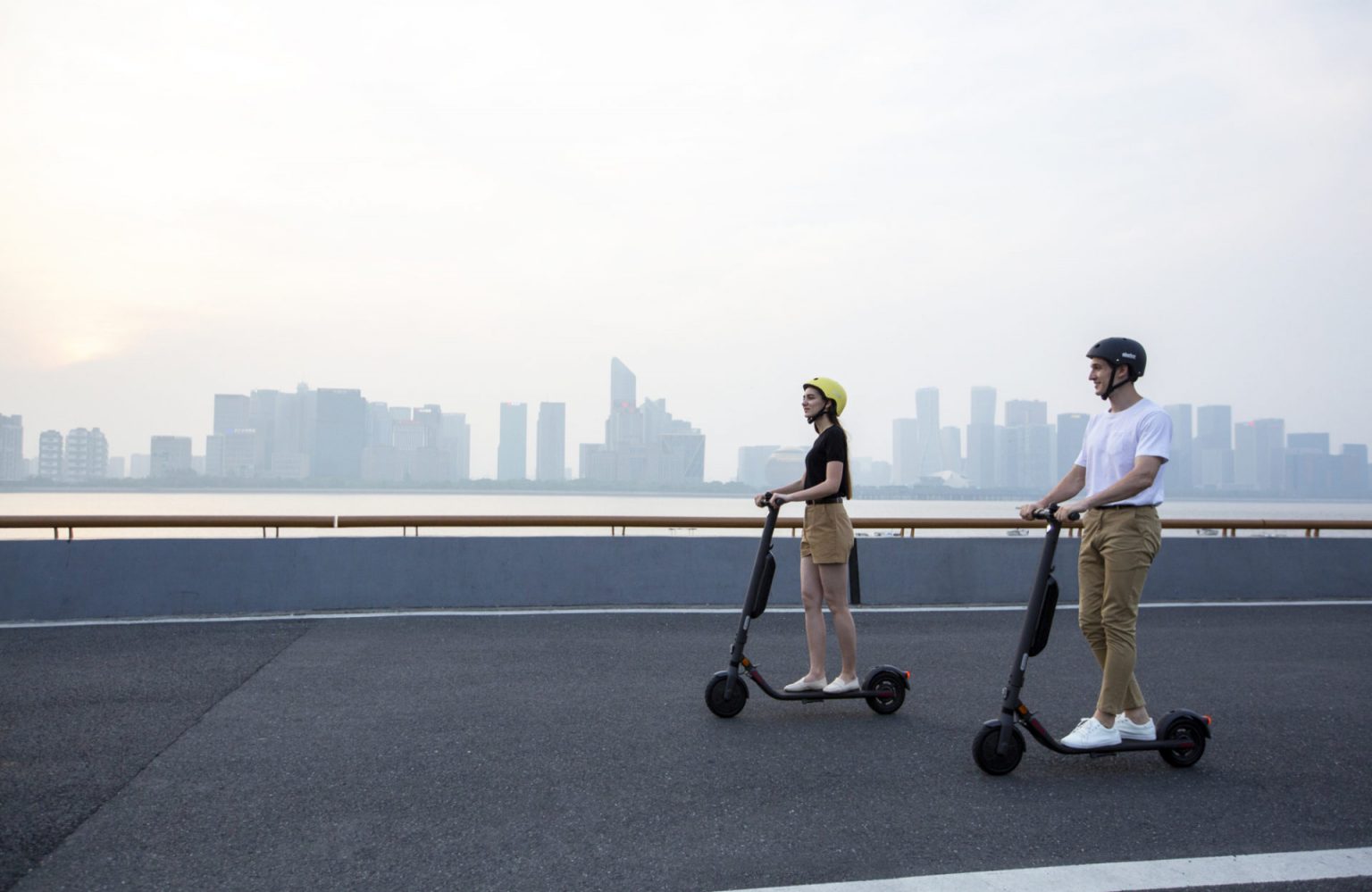 vhbw Support de batterie compatible avec Segway Ninebot ES2L, ES3